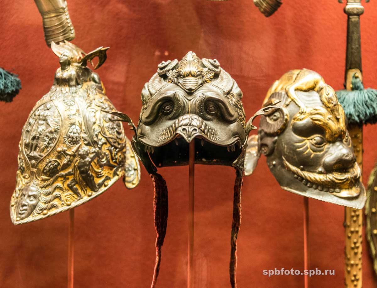 Шлемы - бургиньоты итальянских мастеров 16 века